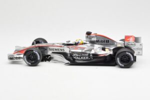 McLaren Mercedes MP4-21 #4 J.P. Montoya F1 2006 Minichamps 1:18 530061804 Μέταλλο - εικόνα 3 από 6