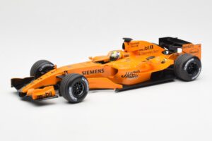 McLaren MP4-21 Mercedes #4 J.P. Montoya Interim Livery 2006 Minichamps 1:18 530061874 Μέταλλο