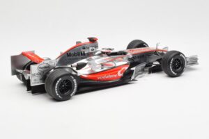 McLaren MP4-21 Mercedes #4 J-P. Montoya Showcar 2006 Minichamps 1:18 MONTOYA002 Μέταλλο - εικόνα 2 από 6