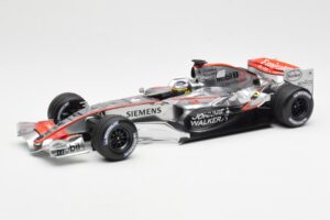 McLaren Mercedes MP4-21 P. de la Rosa F1 Showcar 2006 Minichamps 1:18 B66962346 Μέταλλο