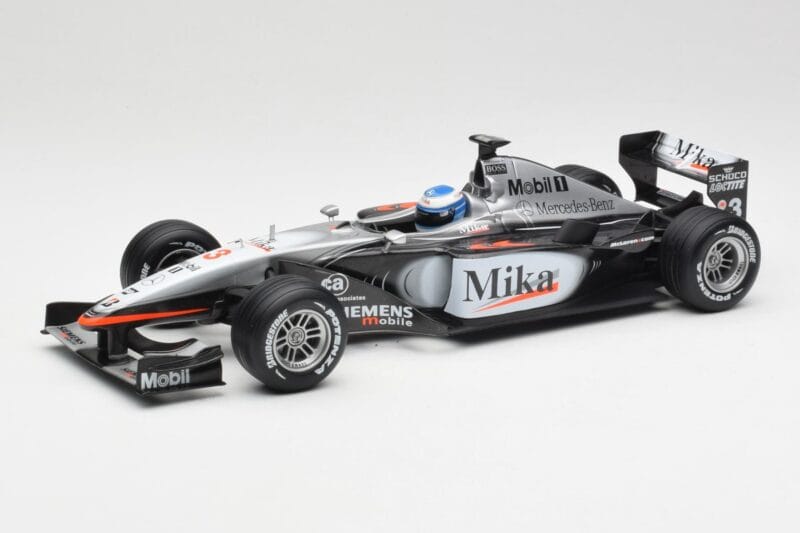McLaren MP4-16 #4 M. Häkkinen F1 2001 Hot Wheels 1:18 50198 Μέταλλο