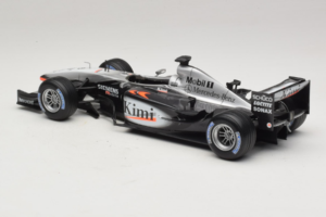 McLaren MP4-20 #9 K. Raikkonen F1 2005 Hot Wheels 1:18 H2286 Μέταλλο - εικόνα 5 από 6