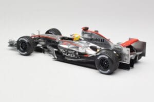 McLaren MP4-21 L. Hamilton Silverstone Test 2006 Minichamps 1:18 530061884 Μέταλλο - εικόνα 5 από 6