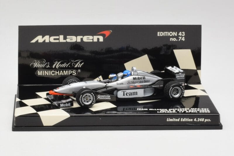 McLaren MP4/98T 2-Seater M. Hakkinen / E. Hakkinen F1 2000 Minichamps 1:43 530984378 Μέταλλο