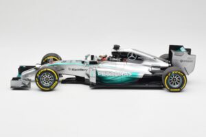 Mercedes AMG Petronas W05 #44 L. Hamilton F1 World Champion 2014 Minichamps 1:18 186140044 Μέταλλο - εικόνα 3 από 7