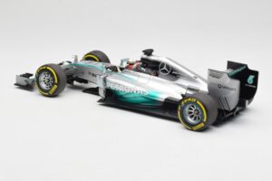 Mercedes AMG Petronas W05 #44 L. Hamilton F1 World Champion 2014 Minichamps 1:18 186140044 Μέταλλο - εικόνα 5 από 7