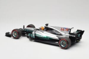 Mercedes AMG W08 EQ Power+ Petronas #44 L. Hamilton F1 World Champion 2017 Minichamps 1:18 186170044 Ρητίνη - εικόνα 5 από 7