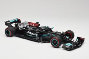 Mercedes AMG W12 Petronas #44 L. Hamilton Spanish GP 100th Pole 2021 Minichamps 1:18 110210444 Ρητίνη - εικόνα 4 από 7