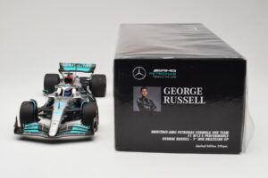 Mercedes AMG W13 E Performance Petronas #63 G. Russell Brazilian GP 1st Win 2022 Minichamps 1:18 110222163 Ρητίνη - εικόνα 6 από 7