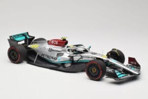 Mercedes AMG W13 E Performance Petronas #44 L. Hamilton Brazilian GP 2022 Minichamps 1:18 110222144 Ρητίνη - εικόνα 4 από 7