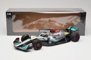 Mercedes AMG W13 E Performance Petronas #44 L. Hamilton Brazilian GP 2022 Minichamps 1:18 110222144 Ρητίνη - εικόνα 7 από 7