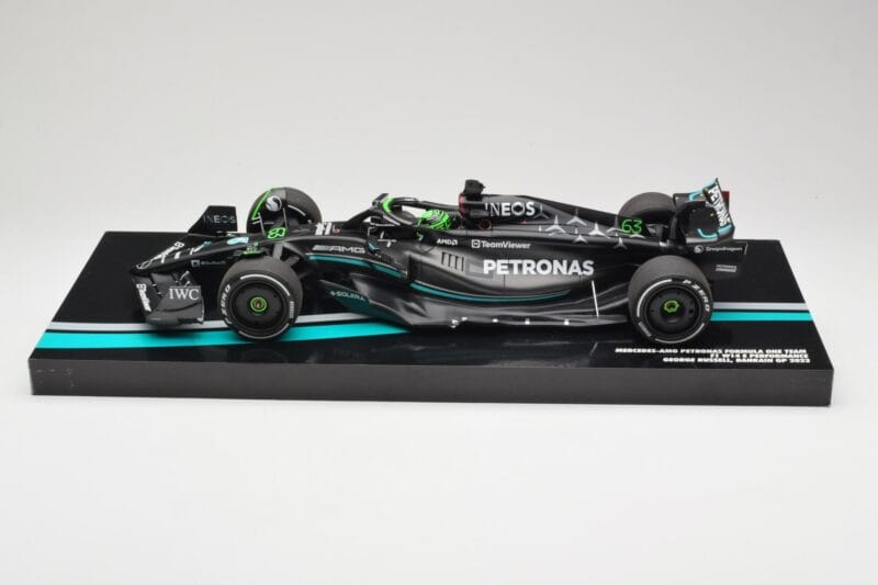 Mercedes AMG W14 E Performance Petronas #63 G. Russell Bahrain GP 2023 Minichamps 1:18 113230163 Ρητίνη