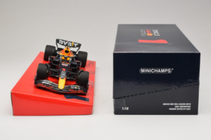 Red Bull Racing RB18 #1 M. Verstappen Oracle Winner Dutch GP 2022 Minichamps 1:18 113223501 Μέταλλο - εικόνα 6 από 7