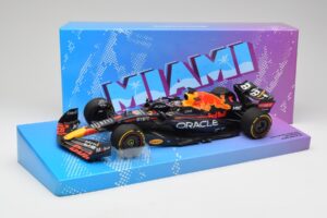 Red Bull Racing RB18 #1 M. Verstappen Winner Miami GP 2022 Minichamps 1:18 113220501 Μέταλλο - εικόνα 7 από 7