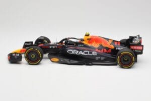 Oracle Red Bull Racing RB18 #11 S. Perez Saudi Arabian GP 2022 Minichamps 1:18 110220011 Μέταλλο - εικόνα 3 από 7