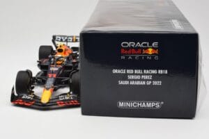 Oracle Red Bull Racing RB18 #11 S. Perez Saudi Arabian GP 2022 Minichamps 1:18 110220011 Μέταλλο - εικόνα 6 από 7