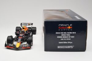 Oracle Red Bull Racing RB18 #11 S. Perez Monaco GP Winner Rain Tyre Version 2022 Minichamps 1:18 110222711 Μέταλλο - εικόνα 6 από 7