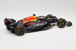 Oracle Red Bull Racing RB19 #1 M. Verstappen Winner Abu Dhabi GP 2023 Minichamps 1:18 110232301 Μέταλλο - εικόνα 2 από 7