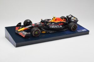 Red Bull Racing RB19 #11 S. Perez Winner Saudi Arabian GP 2023 Minichamps 1:18 113230111 Μέταλλο - εικόνα 2 από 6