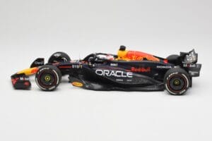Oracle Red Bull Racing RB20 #1 M. Verstappen Winner Bahrain GP 2024 Minichamps 1:18 110240101 Μέταλλο - εικόνα 3 από 7