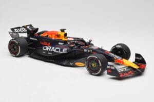 Oracle Red Bull Racing RB20 #1 M. Verstappen Winner Bahrain GP 2024 Minichamps 1:18 110240101 Μέταλλο - εικόνα 4 από 7