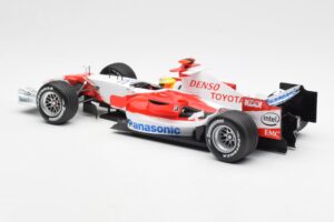 Panasonic Toyota Racing TF106 #8 R. Schumacher F1 2006 Minichamps 1:18 100060007 Μέταλλο - εικόνα 5 από 6