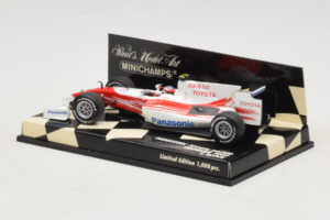Toyota TF109 #10 T. Glock Panasonic Toyota Racing Showcar F1 2009 Minichamps 1:43 400090080 Μέταλλο - εικόνα 3 από 5