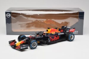 Red Bull Racing Honda RB16B #33 M. Verstappen Belgian GP Winner 2021 Minichamps 1:18 110211333 Ρητίνη - εικόνα 7 από 7