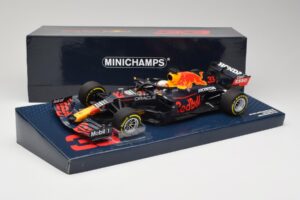 Red Bull Racing Honda RB16B #33 M. Verstappen Emilia Romagna GP 2021 Case Edition Minichamps 1:18 113210133 Ρητίνη - εικόνα 7 από 7