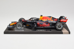 Red Bull Racing RB16B #33 M. Verstappen Monaco GP Winner 2021 Minichamps 1:18 113210533-R1 Ρητίνη