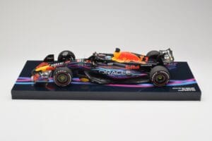 Oracle Red Bull Racing RB19 #33 M. Verstappen Miami GP 2023 Case Edition Minichamps 1:18 113233501 Ρητίνη