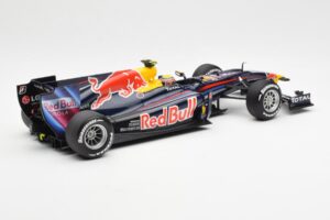 Red Bull Racing Renault RB6 #6 M. Webber F1 2010 Minichamps 1:18 110100006 Μέταλλο - εικόνα 2 από 6