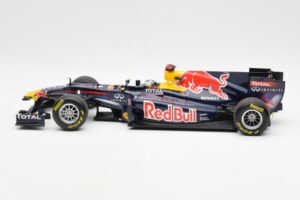 Red Bull Racing Renault RB6 #5 S. Vettel F1 World Champion 2010 Minichamps 1:18 110100005 Μέταλλο - εικόνα 3 από 6