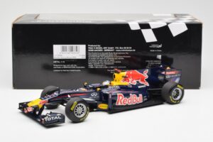 Red Bull Racing Renault RB6 #5 S. Vettel F1 World Champion 2010 Minichamps 1:18 110100005 Μέταλλο - εικόνα 6 από 6