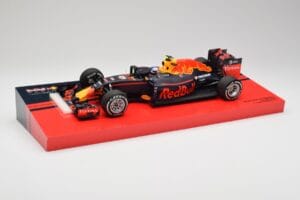 Red Bull RB12 #33 M. Verstappen Spain GP Winner 2016 Minichamps 1:18 147160533 Μέταλλο - εικόνα 2 από 6