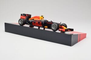 Red Bull RB12 #33 M. Verstappen Spain GP Winner 2016 Minichamps 1:18 147160533 Μέταλλο - εικόνα 4 από 6