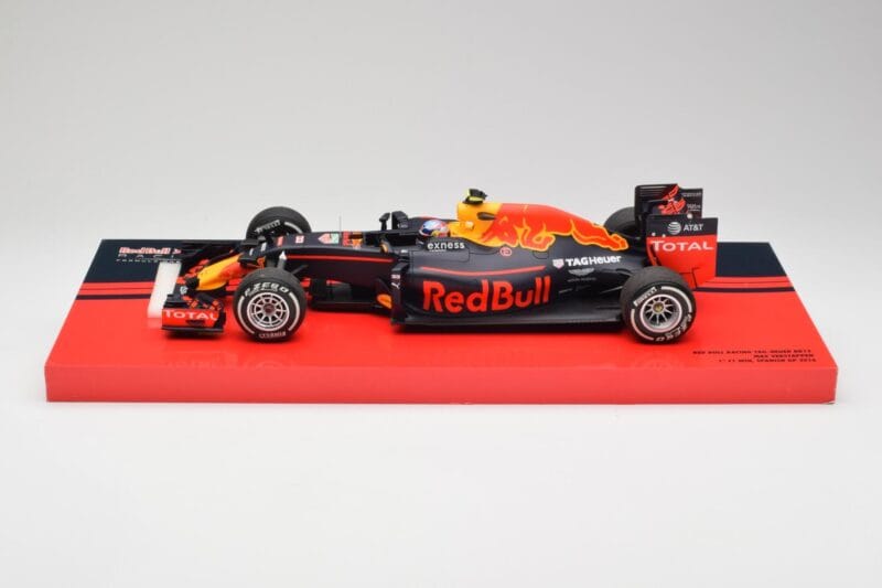 Red Bull RB12 #33 M. Verstappen Spain GP Winner 2016 Minichamps 1:18 147160533 Μέταλλο