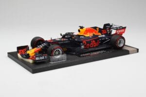 Red Bull RB15 #33 M. Verstappen Brazil GP Winner 2019 Minichamps 1:18 113191933 Μέταλλο - εικόνα 2 από 7