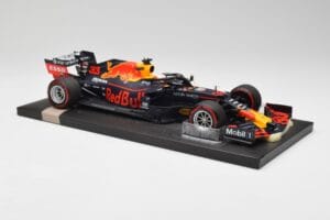 Red Bull RB15 #33 M. Verstappen Brazil GP Winner 2019 Minichamps 1:18 113191933 Μέταλλο - εικόνα 4 από 7