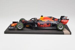 Red Bull RB15 #33 M. Verstappen German GP Winner Wet 2019 Minichamps 1:18 113191133 Μέταλλο