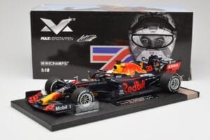 Red Bull RB16 #33 M. Verstappen Red Bull Racing 70th Anniversary GP Winner 2020 Minichamps 1:18 113200533-M1 Ρητίνη - εικόνα 7 από 7