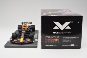 Red Bull RB18 #1 M. Verstappen Japan GP Winner No Figure 2022 Minichamps 1:18 113221801B Μέταλλο - εικόνα 7 από 7