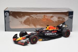 Red Bull RB19 #1 M. Verstappen Qatar Sprint Race 2nd WC 2023 Minichamps 1:18 110231801 Μέταλλο - εικόνα 6 από 6