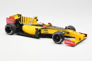 Renault F1 Team R30 #11 V. Petrov Showcar F1 2010 Minichamps 1:18 150100082 Μέταλλο - εικόνα 4 από 6