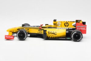 Renault R30 R. Kubica / V. Petrov F1 Showcar 2010 Minichamps 1:18 7711428831 Μέταλλο - εικόνα 3 από 6