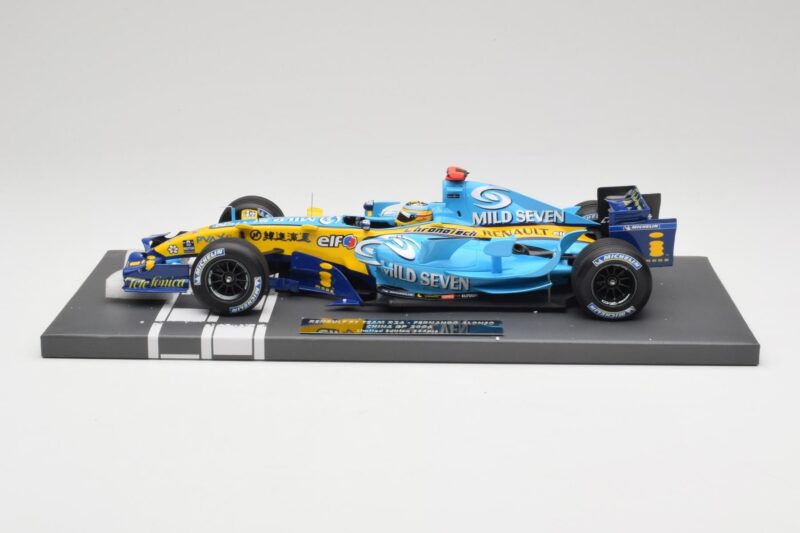 Renault R26 #1 F. Alonso China GP 2006 Minichamps 1:18 117061601 Ρητίνη