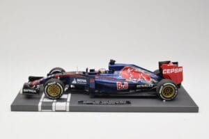 Scuderia Toro Rosso STR10 Renault #33 M. Verstappen Australian GP 2015 Minichamps 1:18 Scuderia Toro Rosso STR10 Renault #33 M. Verstappen Australian GP 2015 Minichamps 1:18 117150033 Ρητίνη