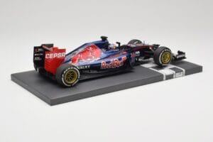 Scuderia Toro Rosso STR10 Renault #33 M. Verstappen Australian GP 2015 Minichamps 1:18 117150033 Ρητίνη - εικόνα 3 από 7