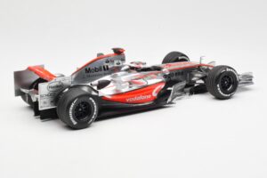 McLaren MP4-22 Mercedes #1 F. Alonso Showcar 2007 Minichamps 1:18 533071871 Μέταλλο - εικόνα 2 από 6