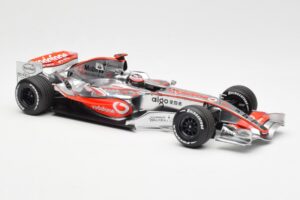 McLaren MP4-22 Mercedes #1 F. Alonso Showcar 2007 Minichamps 1:18 533071871 Μέταλλο - εικόνα 4 από 6
